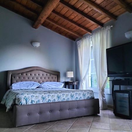 Il Girasole Bed & Breakfast Semorile Exterior photo